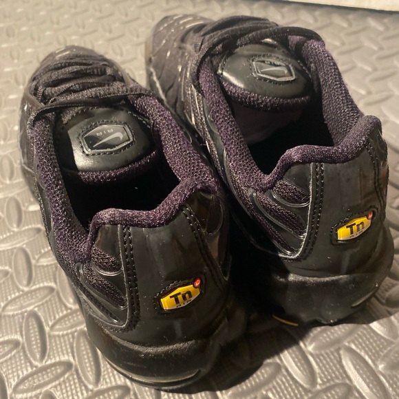 Nike Air Max Plus Black Batman size 8 womens RARE running shoes - Picture 4 of 8